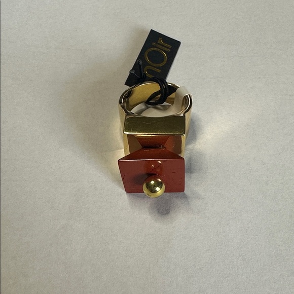 Noir Gold and Red Geometric Ring - Picture 1 of 5